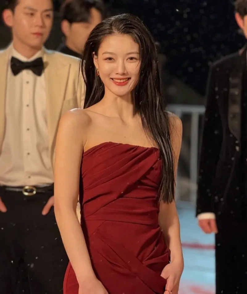 Latest photo of Kim Youjung