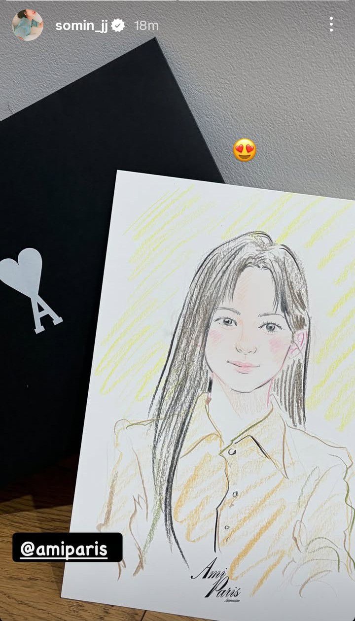 Today's popular wallpaper in Jung Somin community