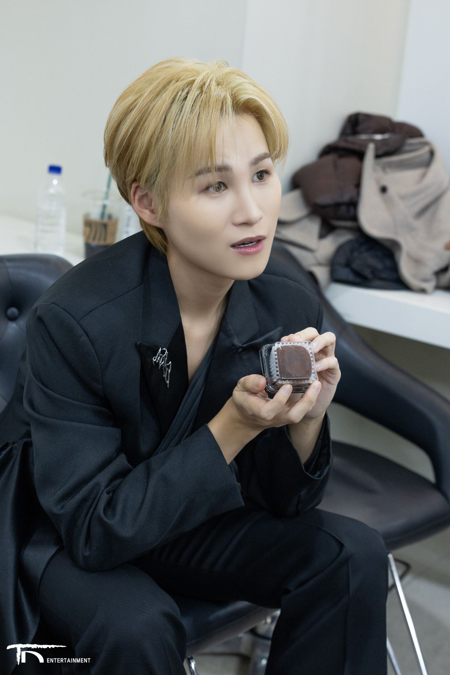 金熙栽的最新照片