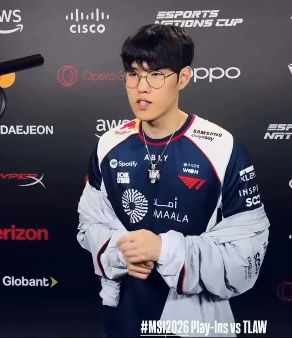 A moment captured by a fan of Oner