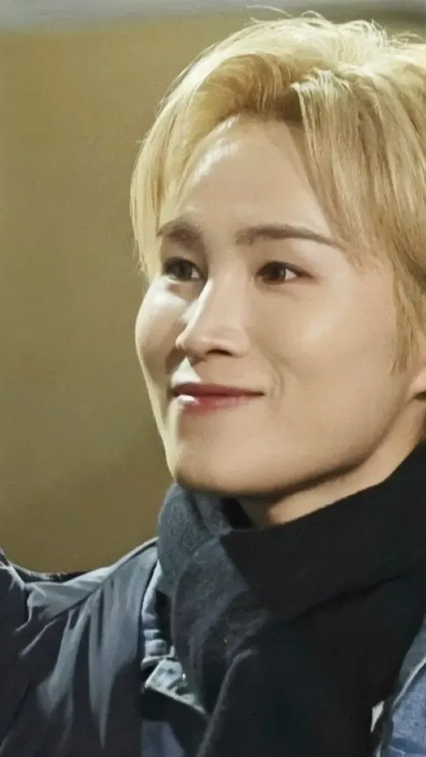 김희재의 최신 사진
