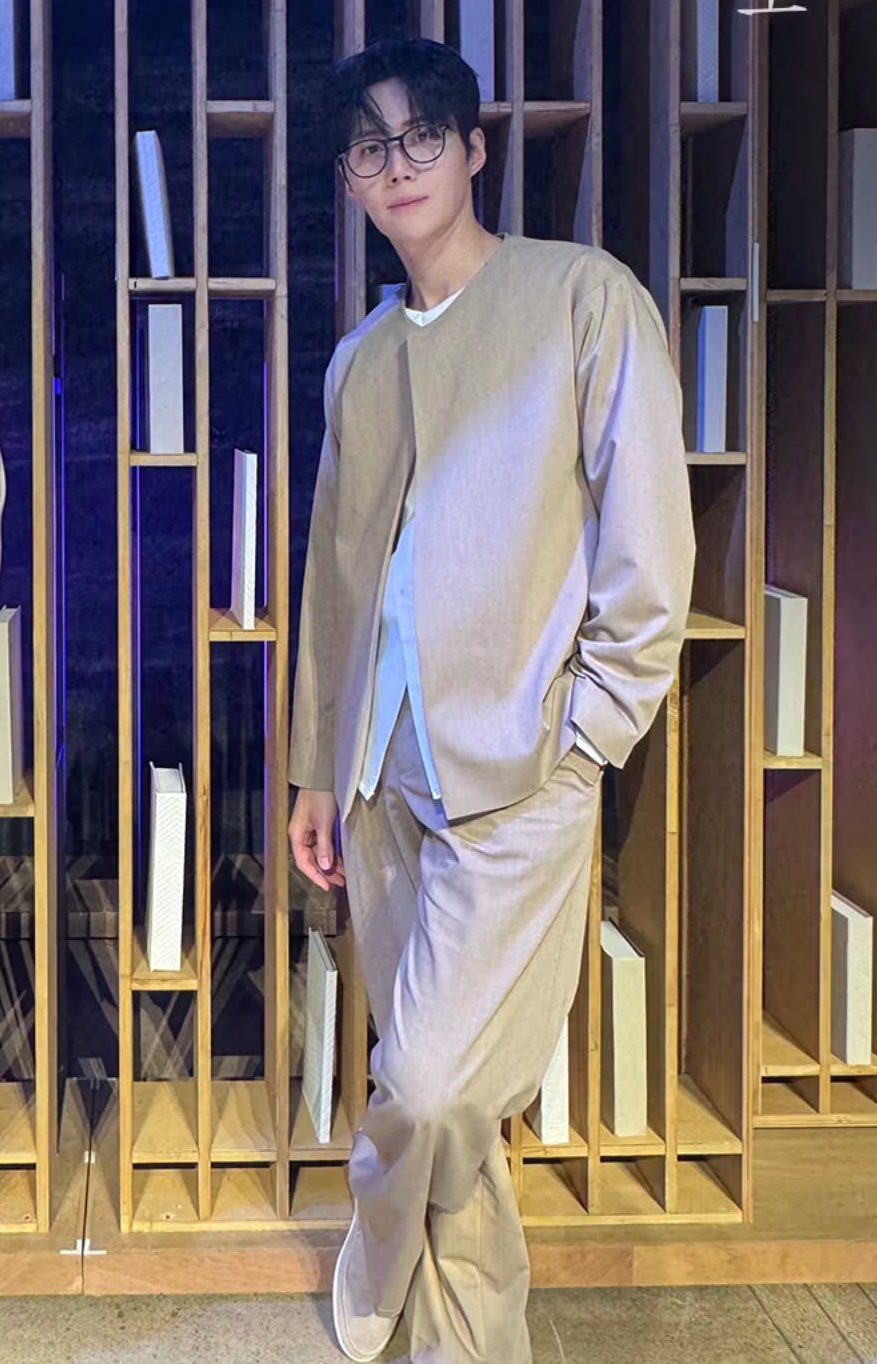 金宣虎的近期活動照