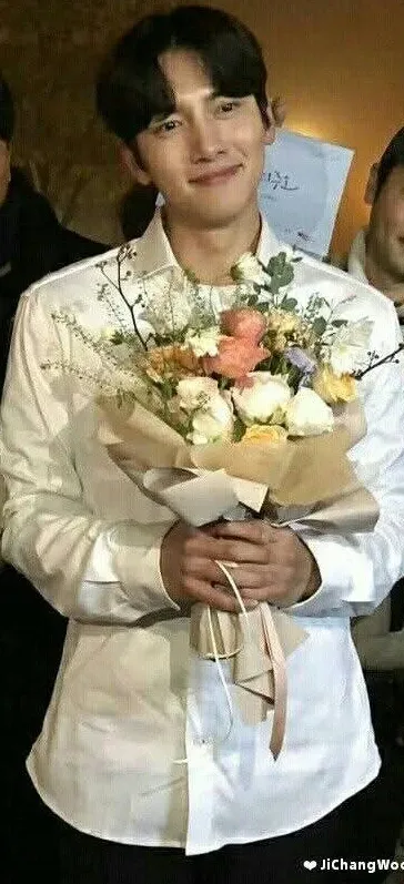 Ji Changwook background image recommended by Choeaedol Celeb fandom