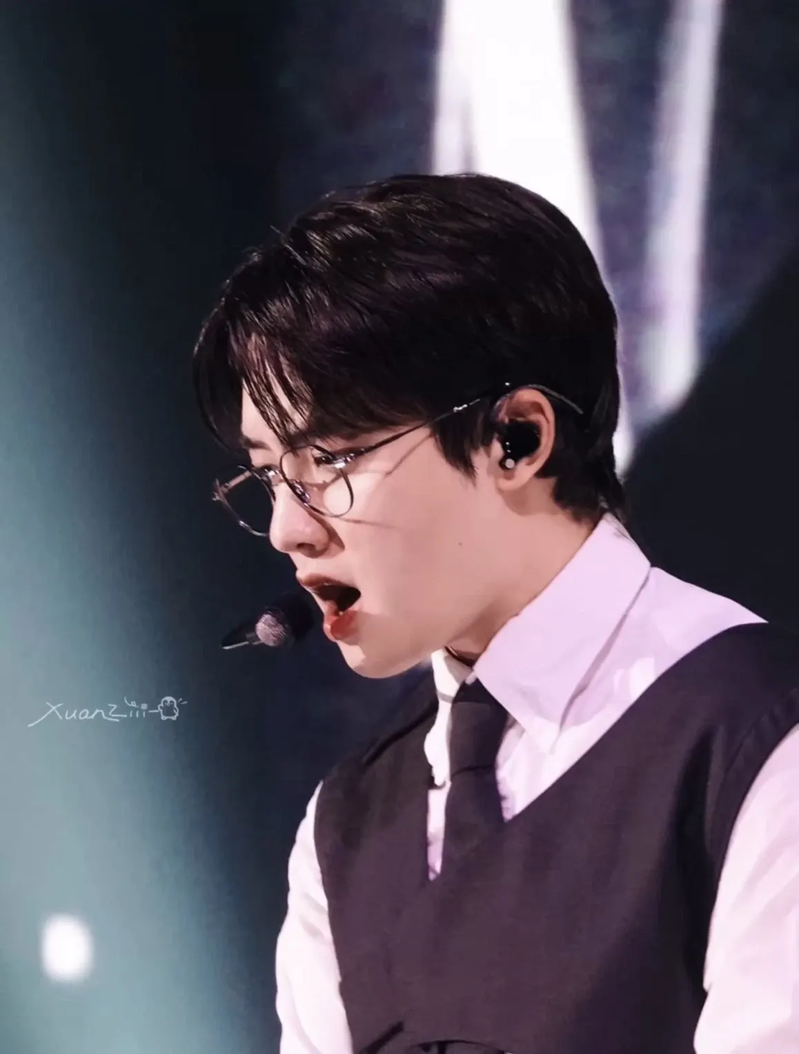 Foto kegiatan terbaru dari Doh Kyungsoo (D.O.)