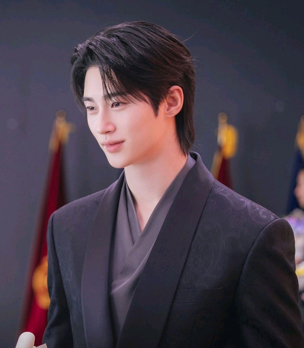 A moment captured by a fan of Byeon Wooseok