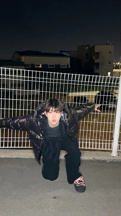 粉丝为车银优分享的情感壁纸