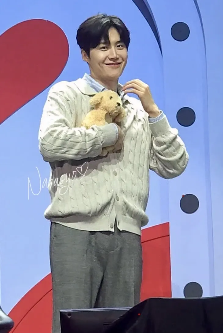 Recent activity shot of Kim Seonho
