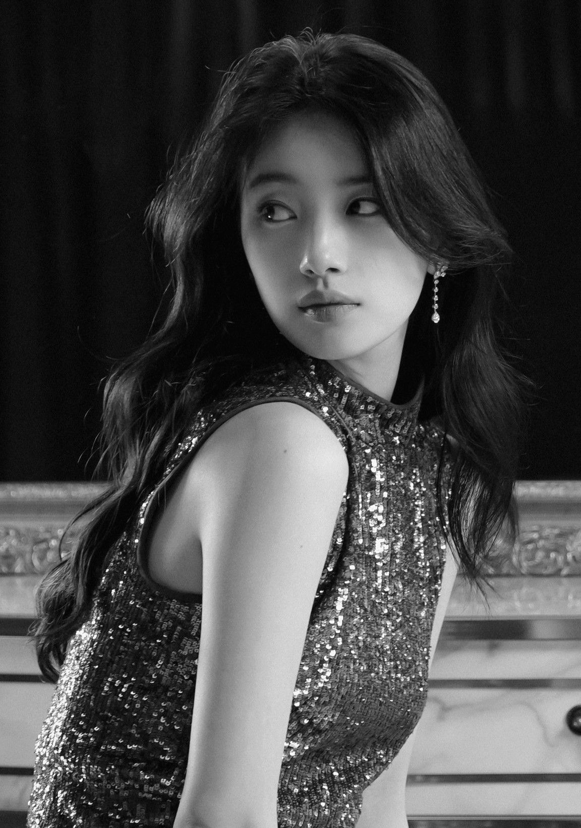 A moment captured by a fan of Bae Suzy