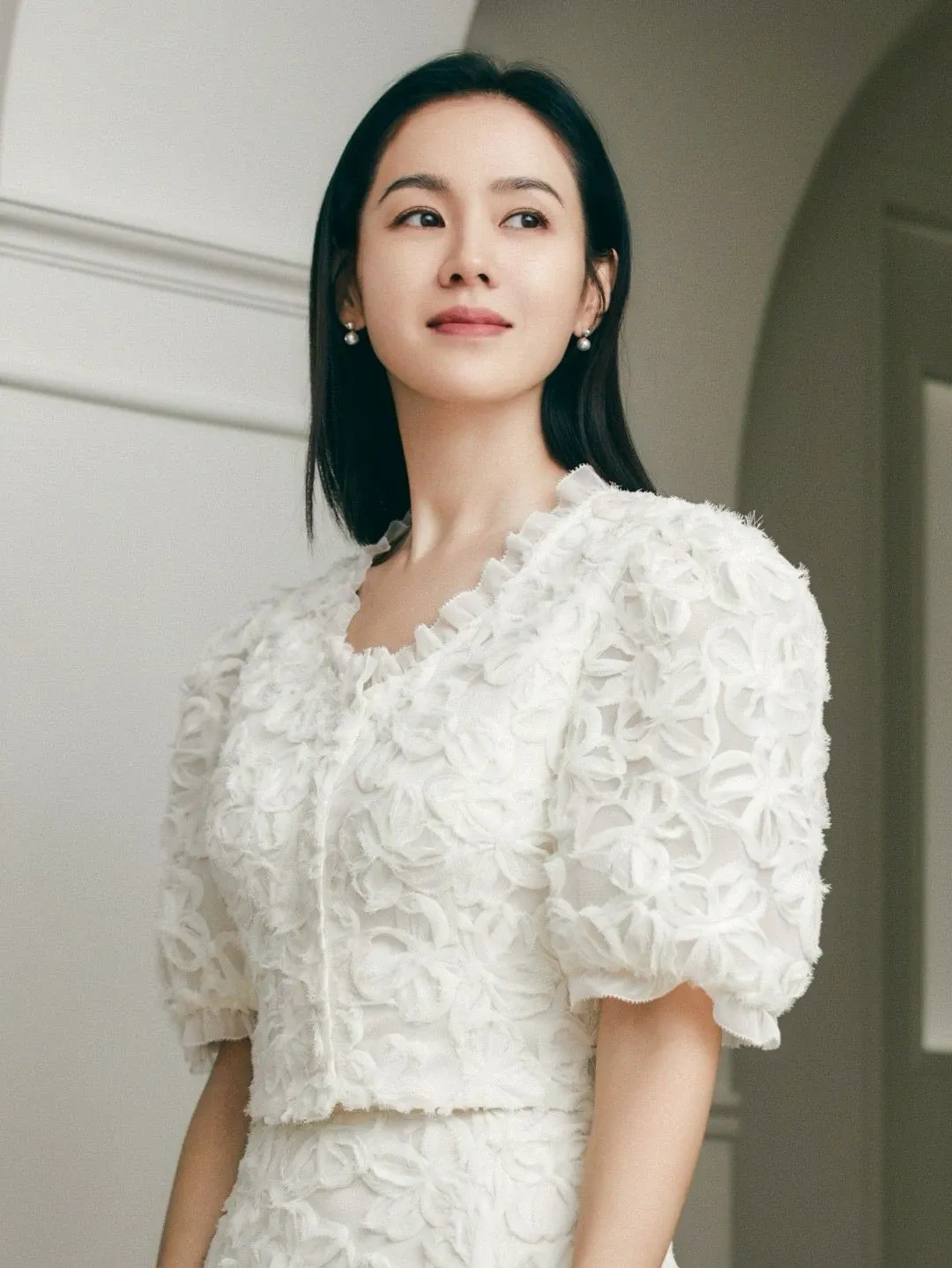 Foto terbaru dari Son Yejin