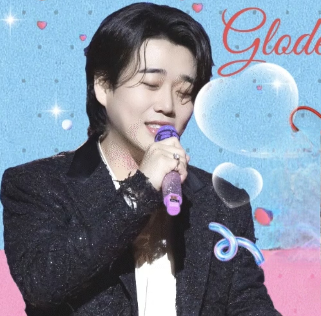 Latest photo of Hwang Youngwoong