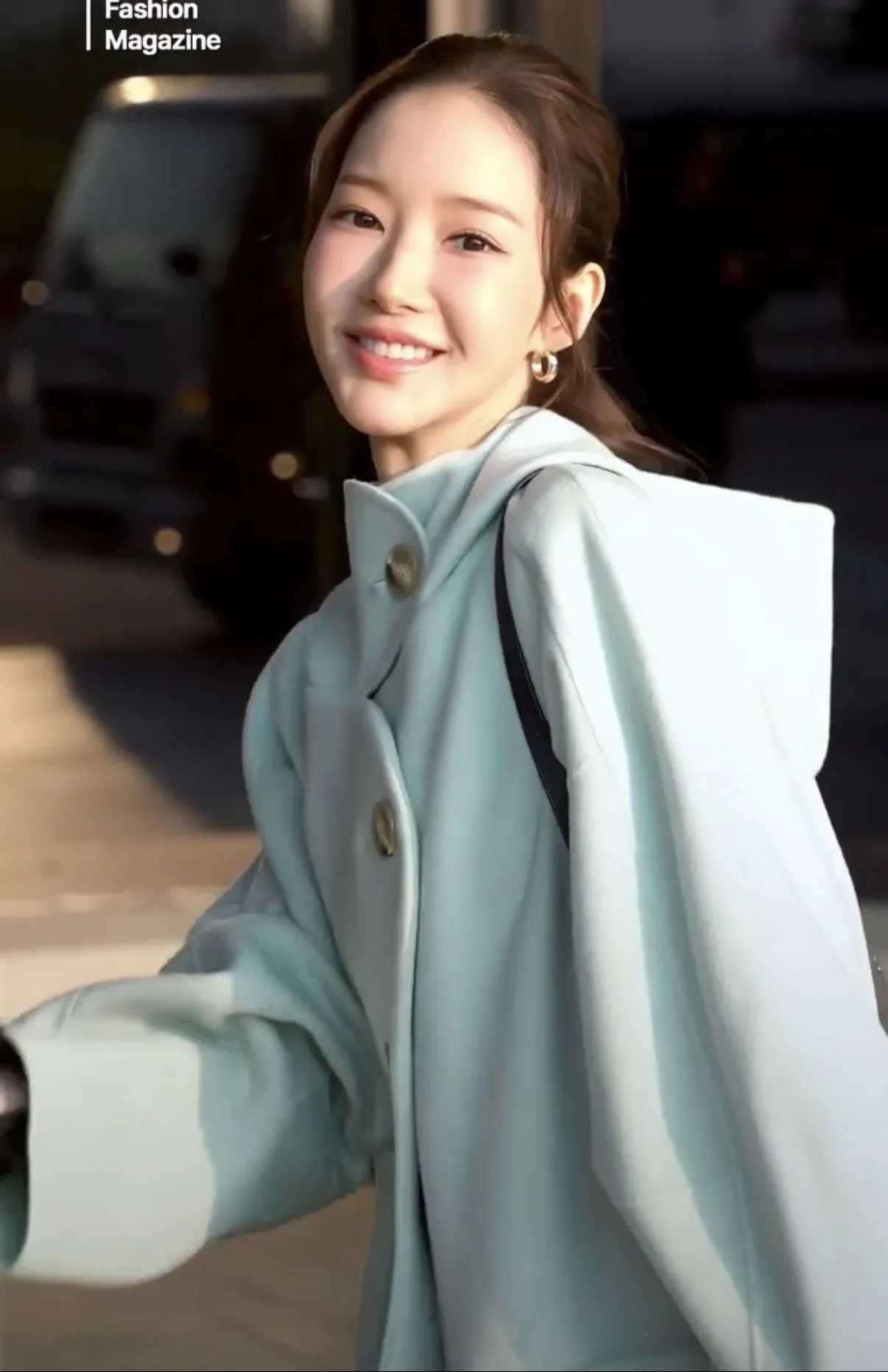 A moment captured by a fan of Park Minyoung