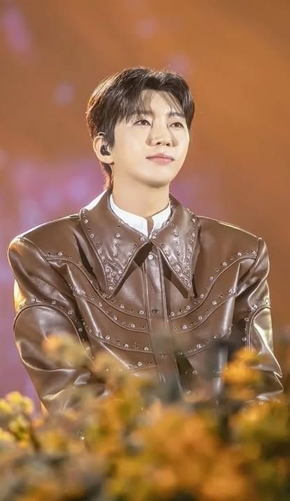 イム・ヨンウンの最近の活動ショット