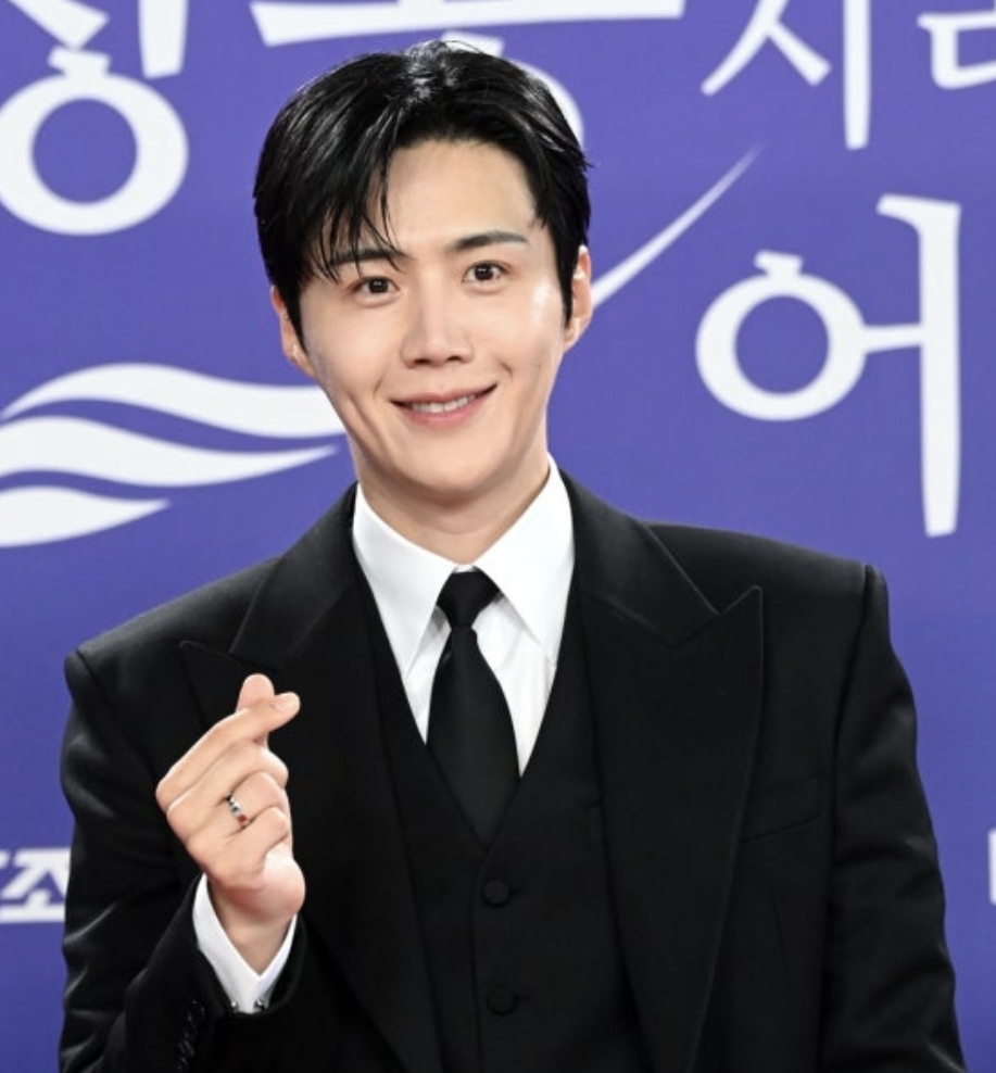 김선호의 최신 사진