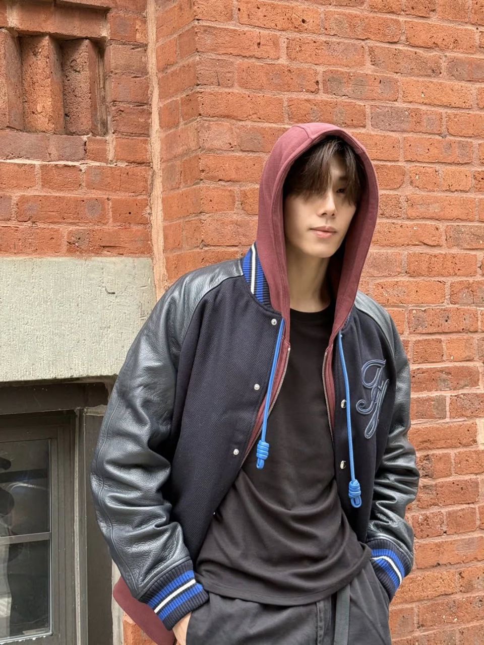 粉絲拍下的Phuwin tangsakyuen瞬間