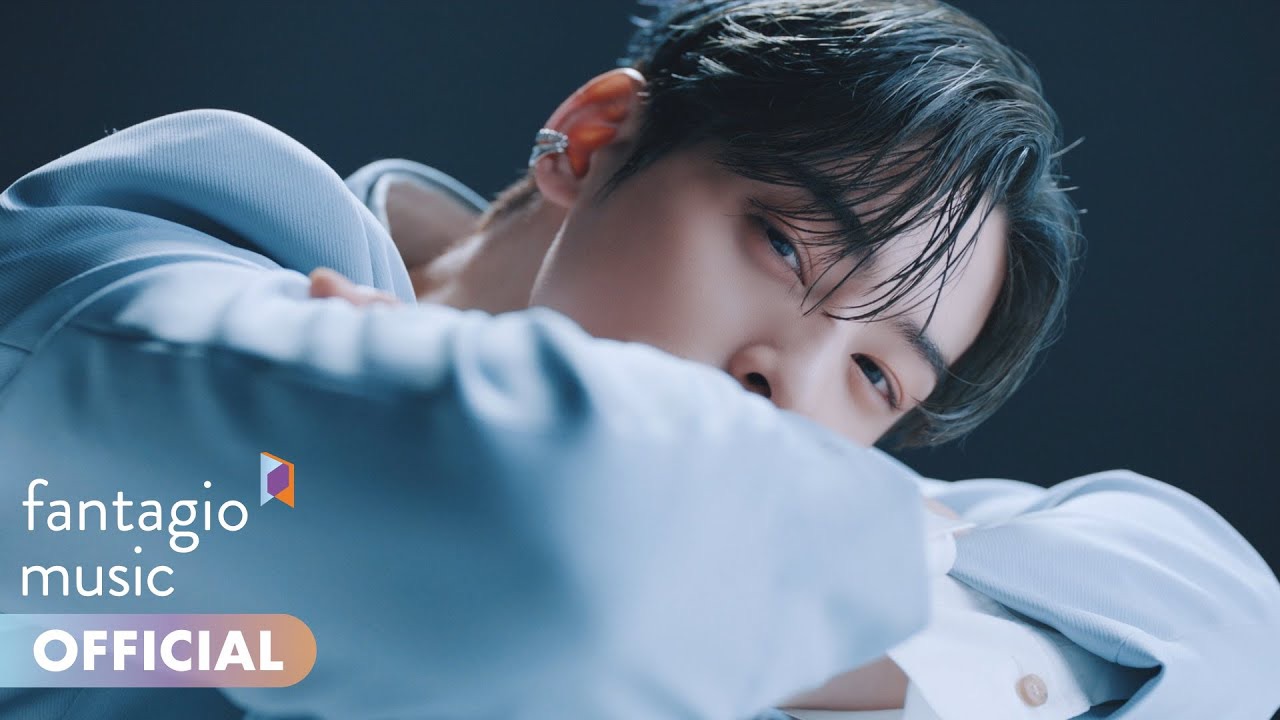 Latest photo of Cha Eunwoo