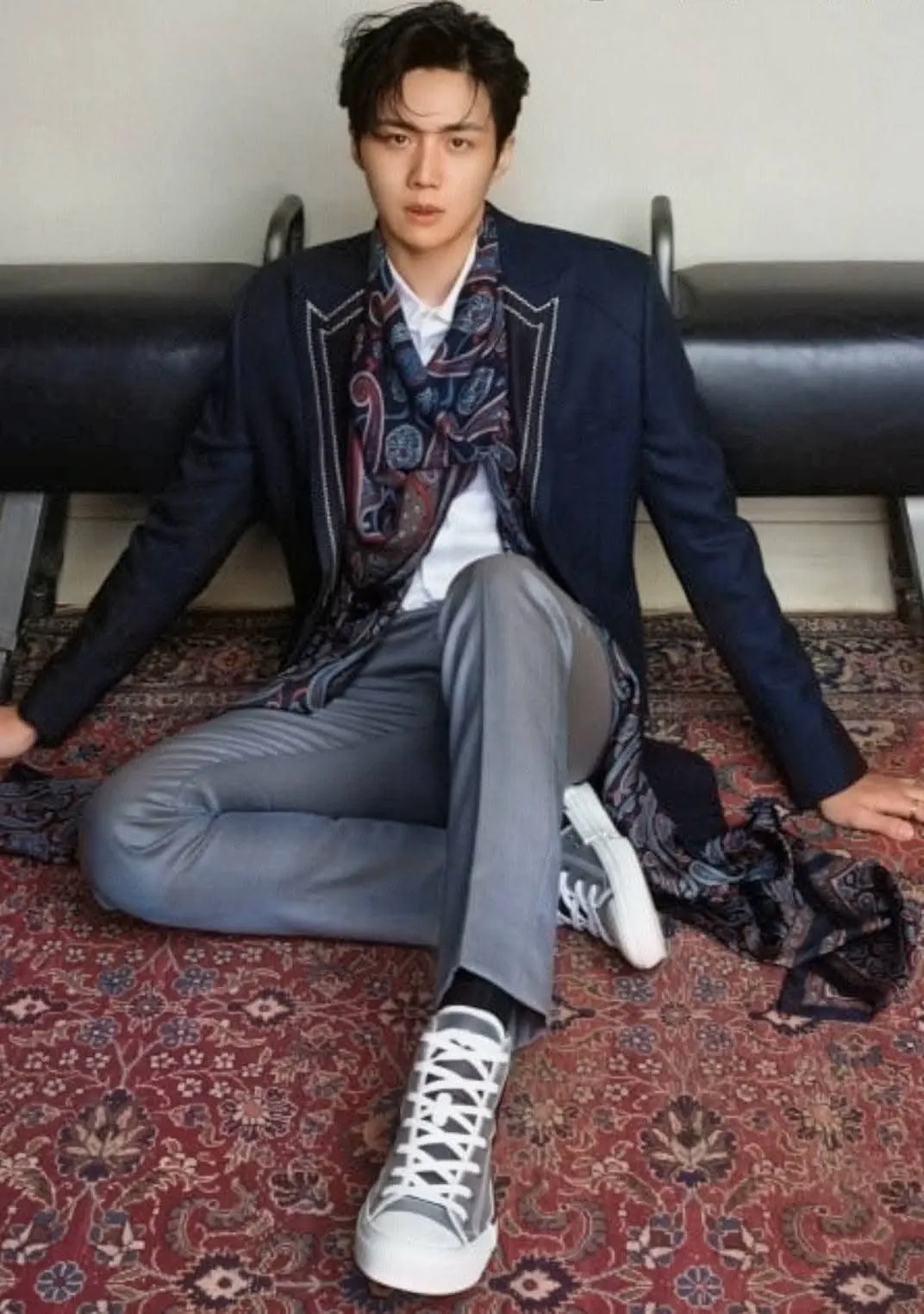 Behind-the-scenes cut of Kim Seonho