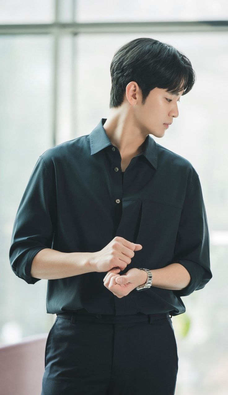 Behind-the-scenes cut of Kim Soohyun