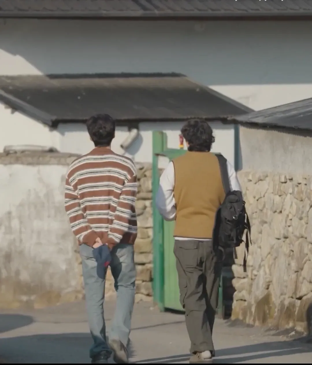 Behind-the-scenes cut of Kim Seonho