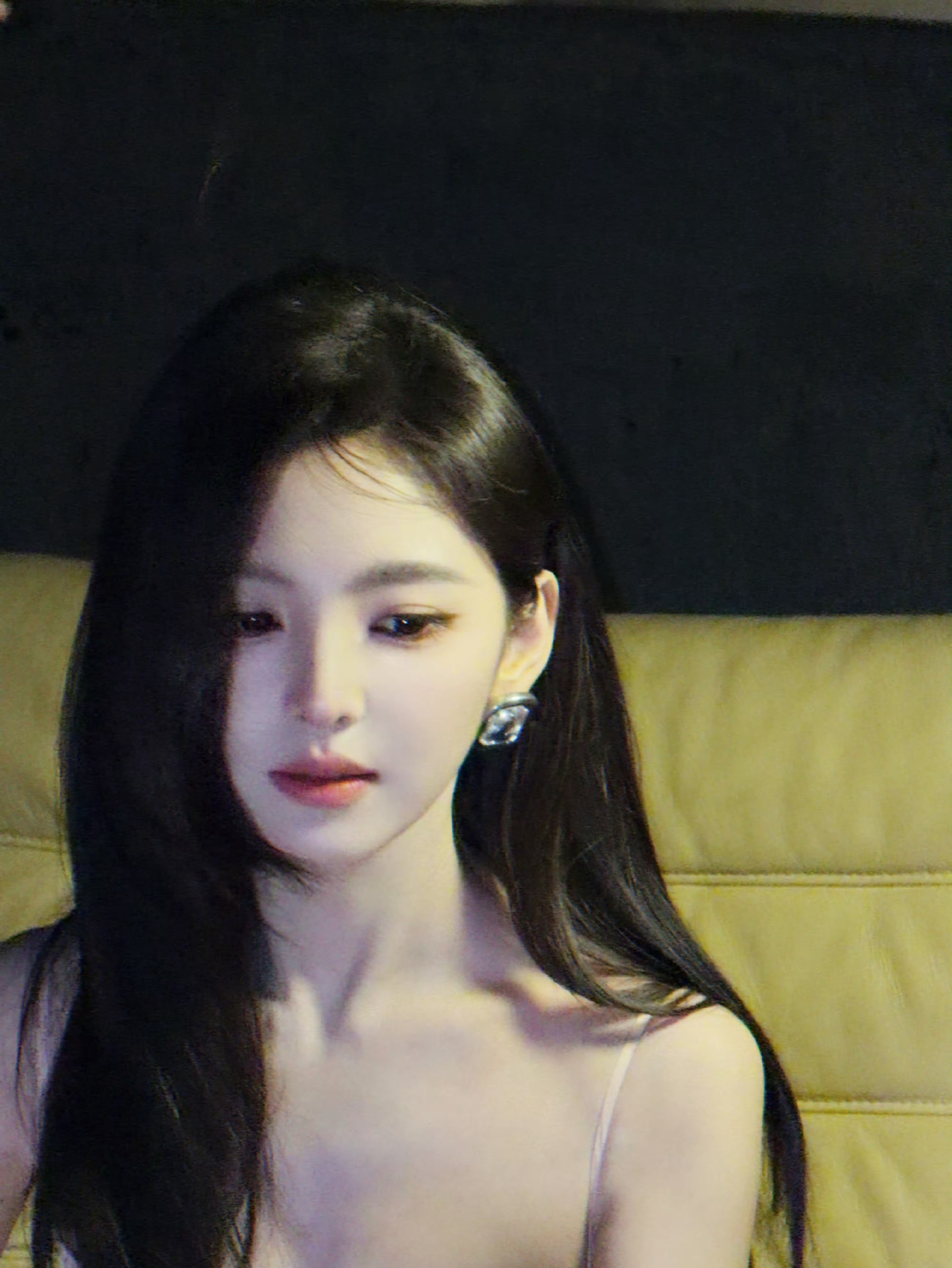 A moment captured by a fan of Zhang Ruonan