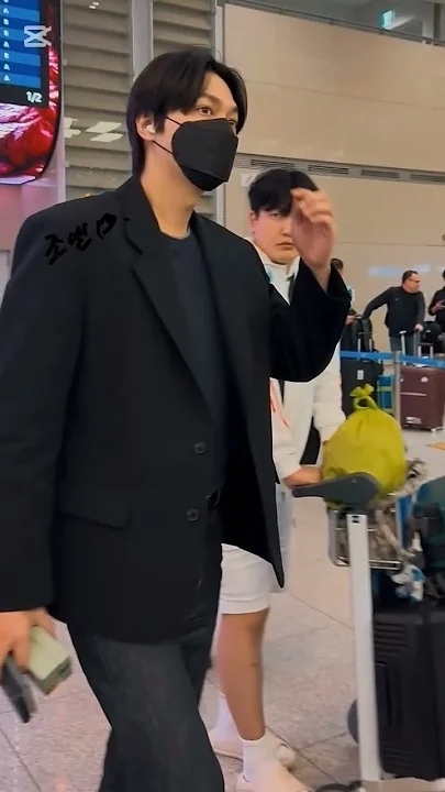 Behind-the-scenes cut of Lee Minho