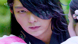 Latest photo of Lee Joongi