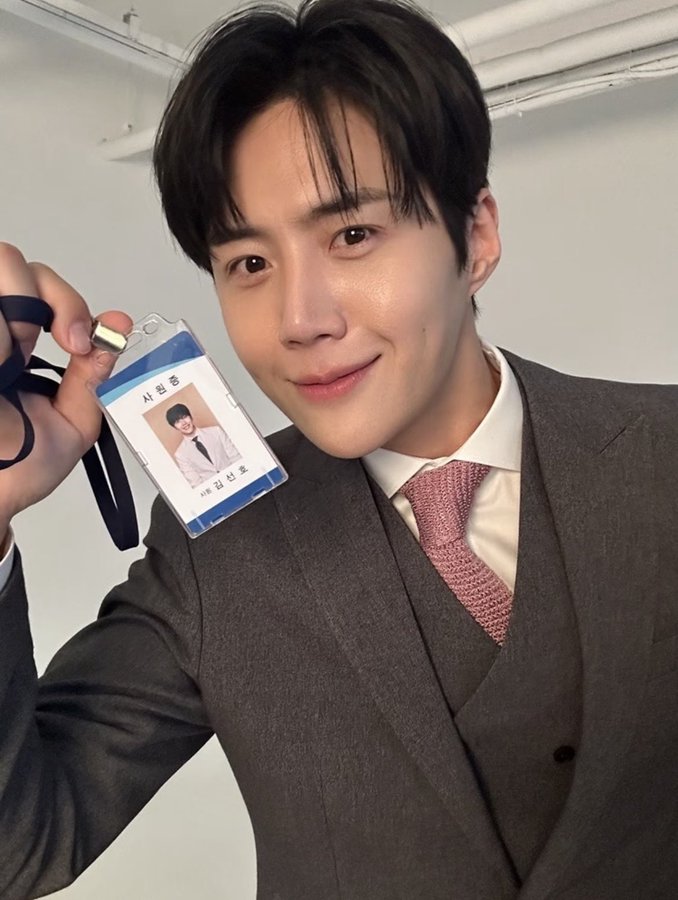 김선호의 비하인드 컷