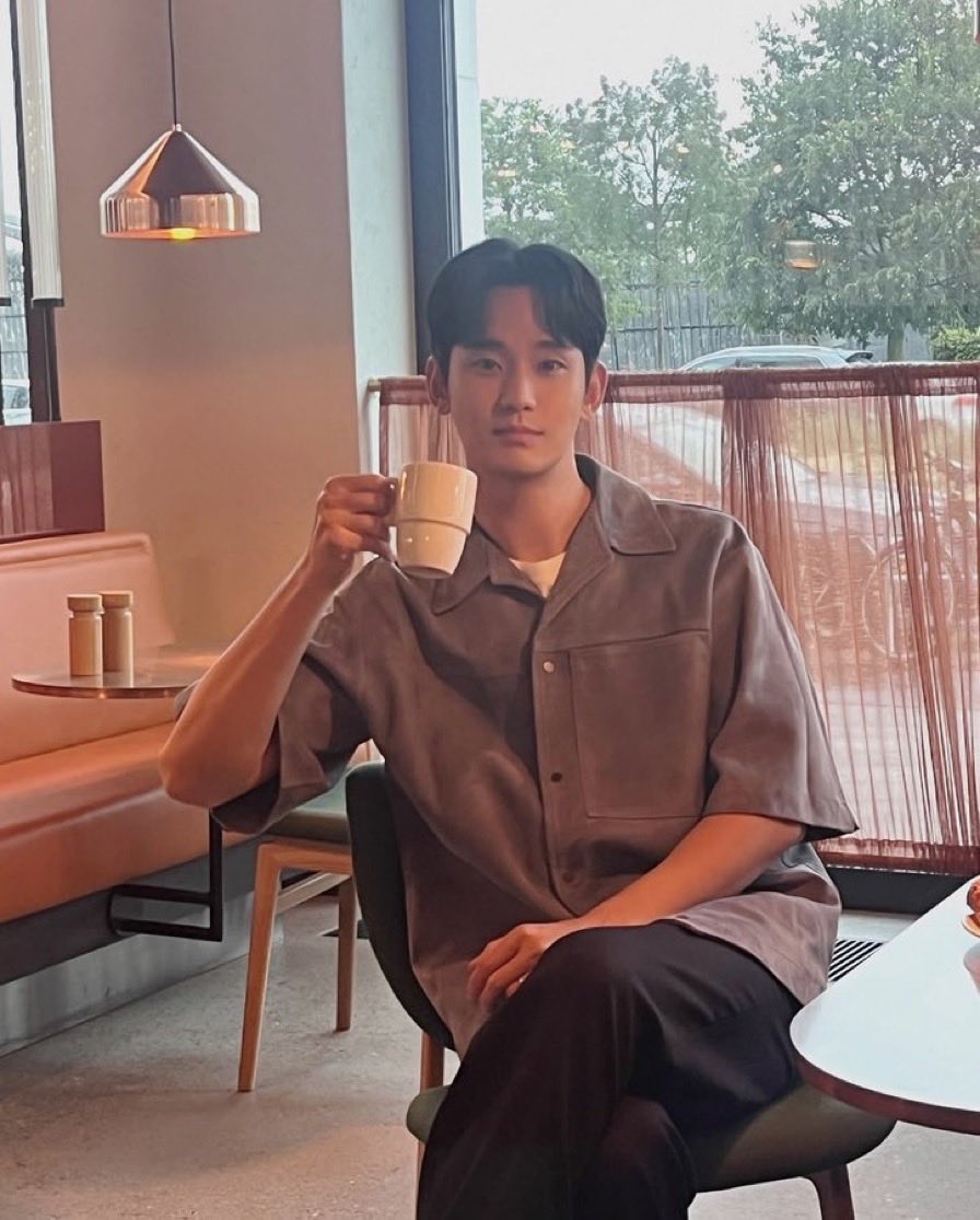 金秀賢的幕後花絮