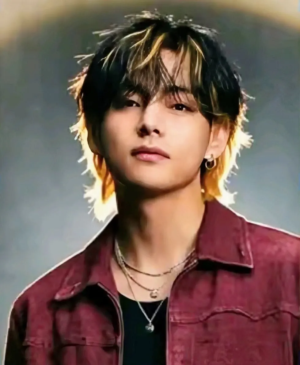 Behind-the-scenes cut of Kim Taehyung (V)