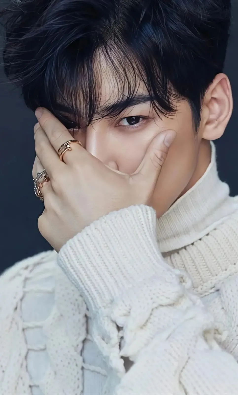 Latest photo of Cha Eunwoo