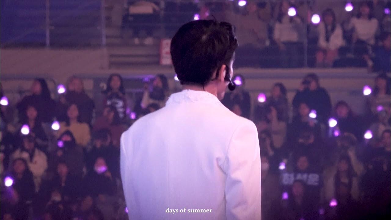 A moment captured by a fan of Ong Seongwu