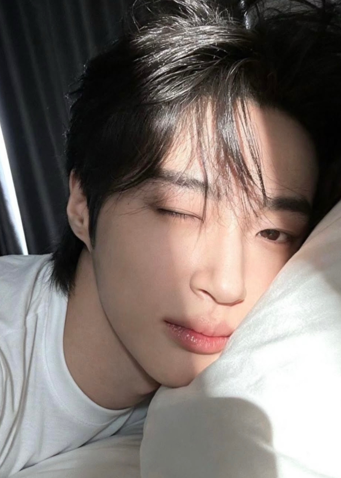 A moment captured by a fan of Byeon Wooseok