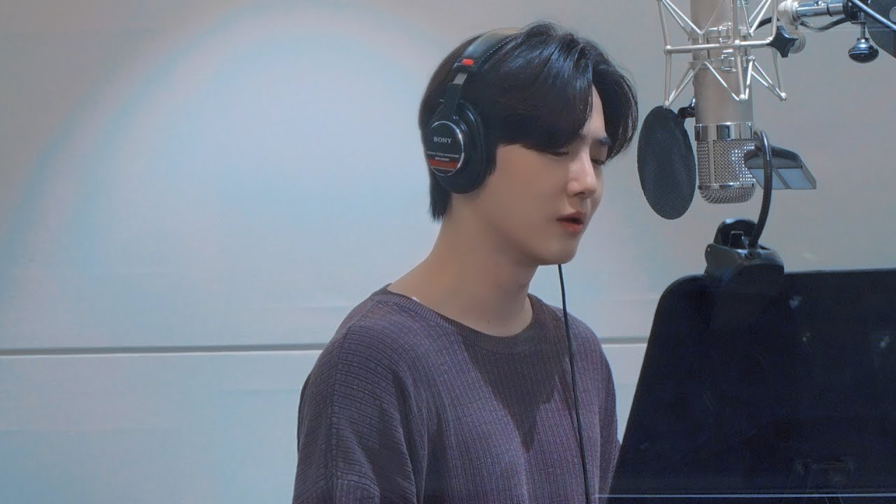 Recent activity shot of Suho