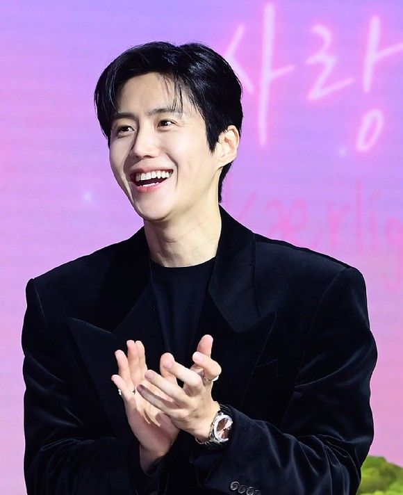 김선호 최근 활동샷