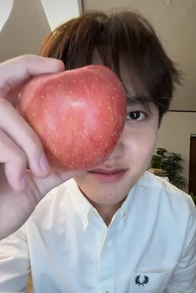 都暻秀 (D.O.)的最新照片