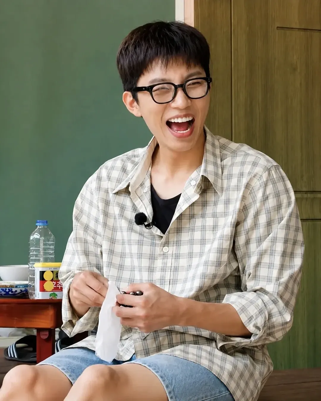 Cuplikan di balik layar dari Lim Youngwoong