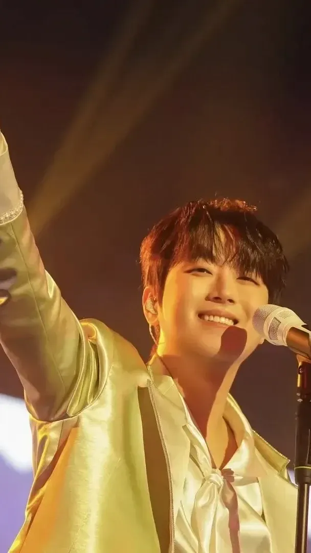 Lee Chanwon background image recommended by Choeaedol Celeb fandom