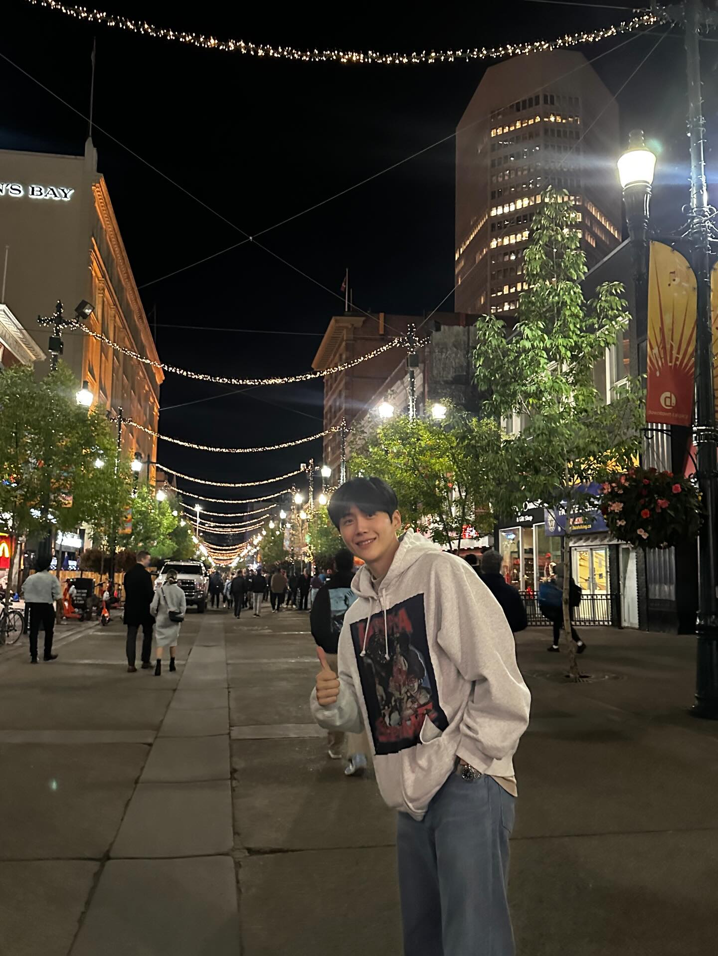 金宣虎的最新照片