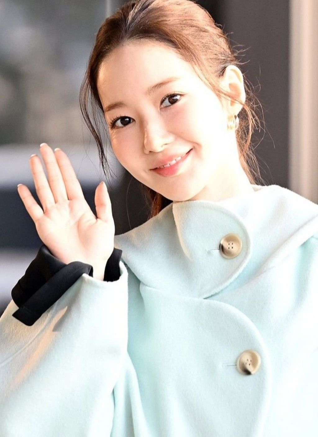 Foto kegiatan terbaru dari Park Minyoung