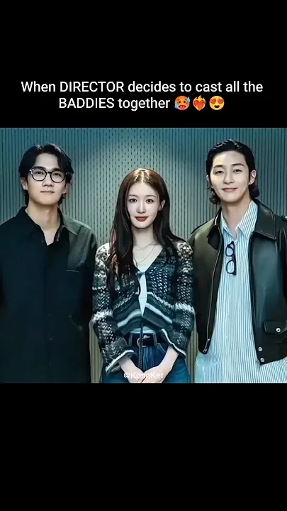 A moment captured by a fan of Park Seojoon