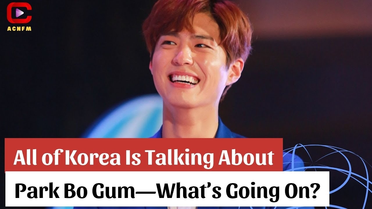 A moment captured by a fan of Park Bogum