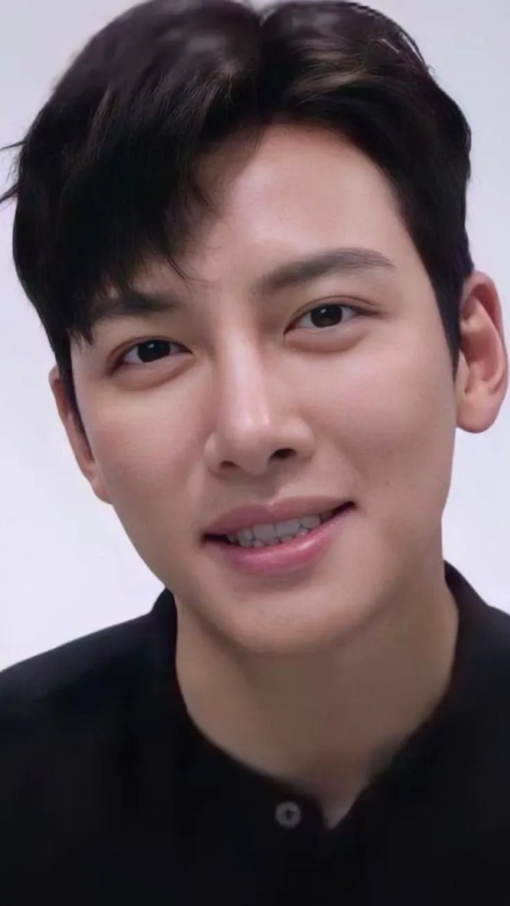 A moment captured by a fan of Ji Changwook