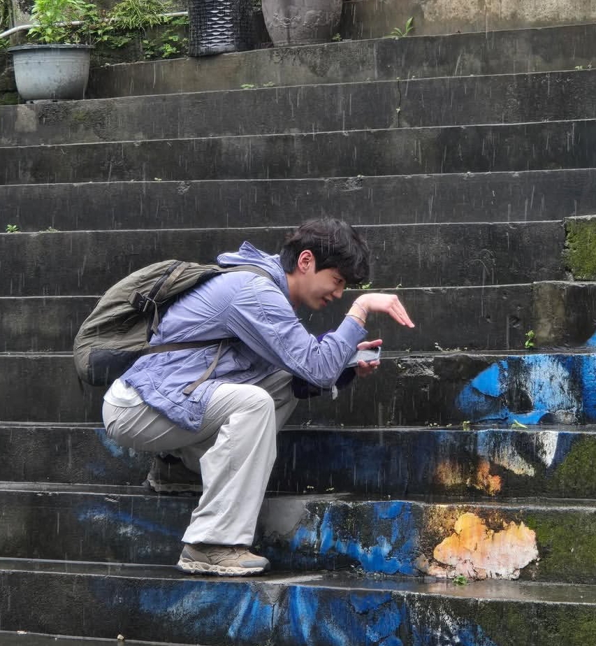 Recent activity shot of Lee Junyoung