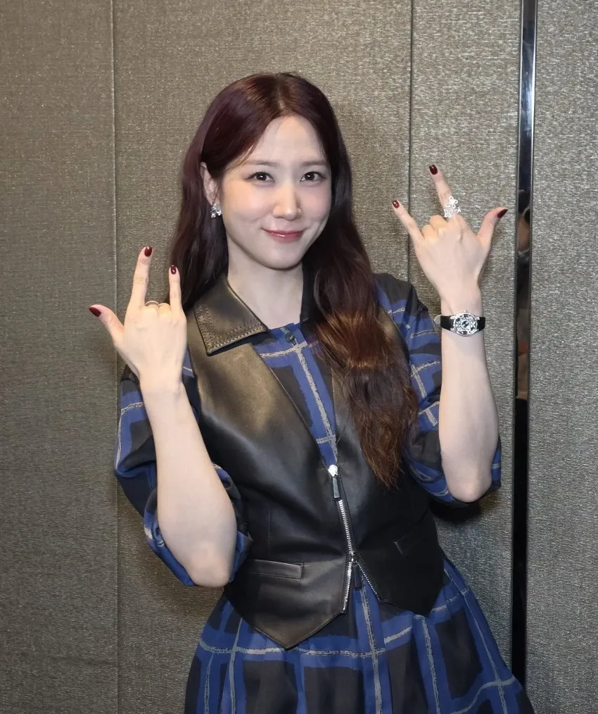 A moment captured by a fan of Park Eunbin