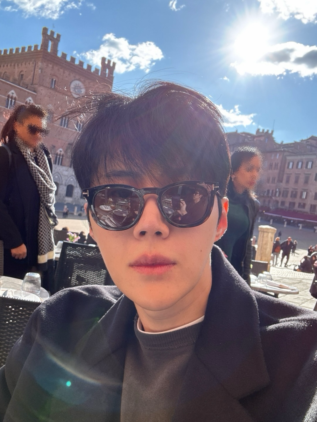 Behind-the-scenes cut of Kim Seonho