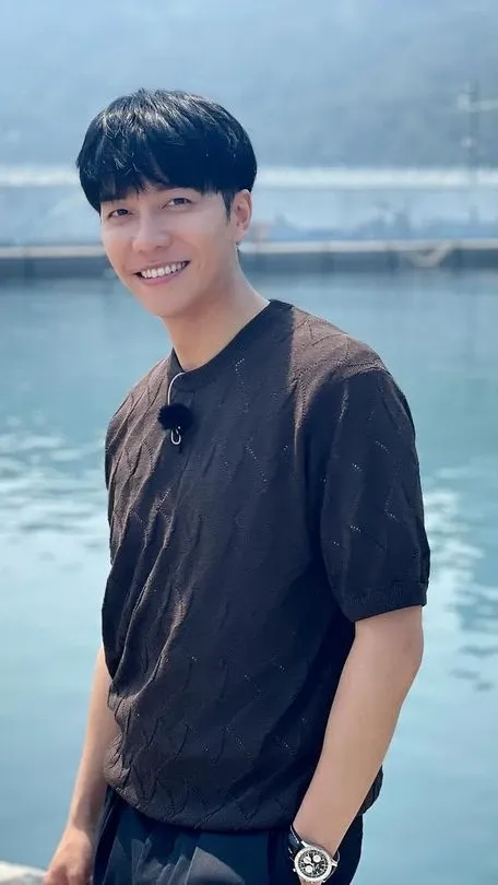 Cuplikan di balik layar dari Lee Seunggi