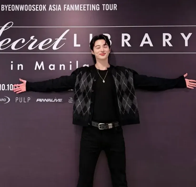 Foto terbaru dari Byeon Wooseok