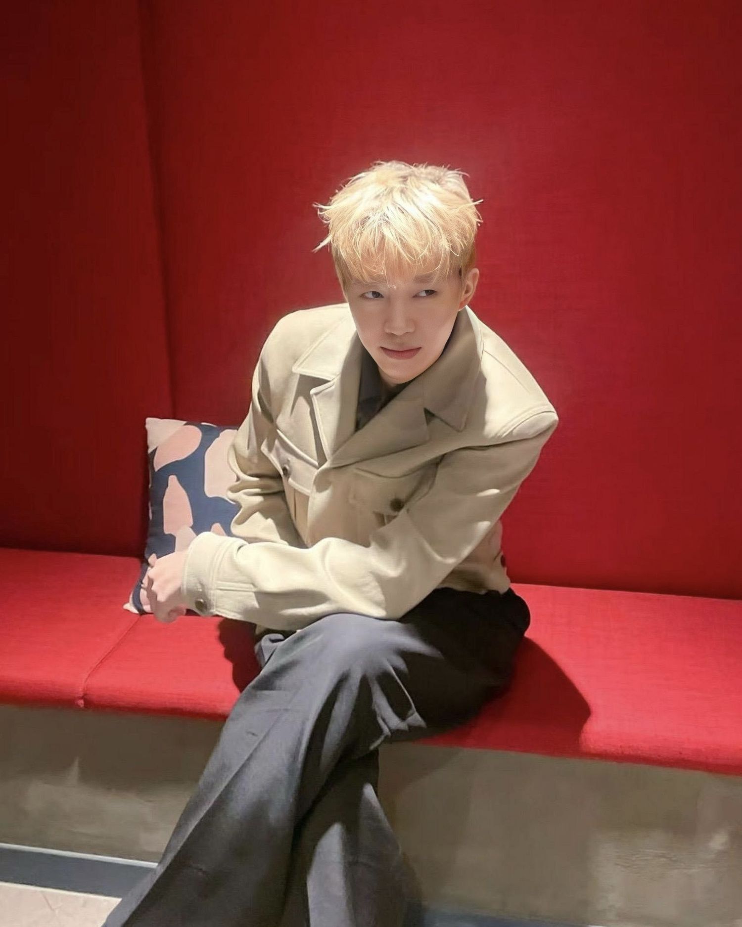 Cuplikan di balik layar dari Lim Youngwoong