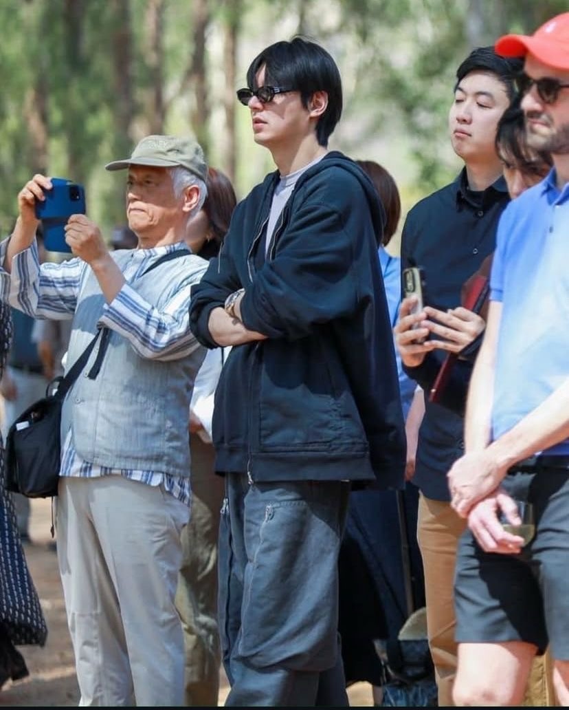 イ・ミンホの最近の活動ショット