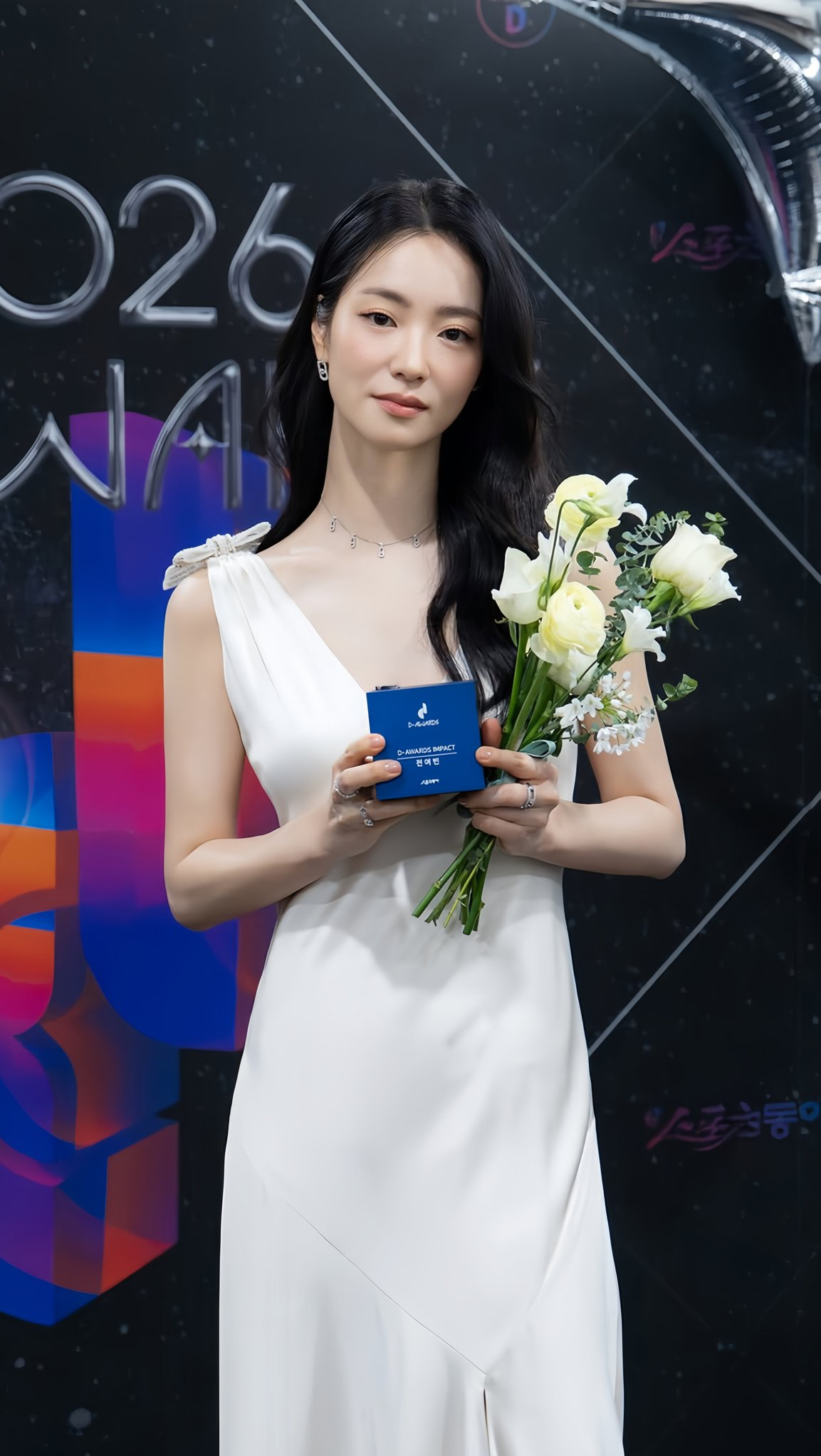 Latest photo of Jeon Yeobeen