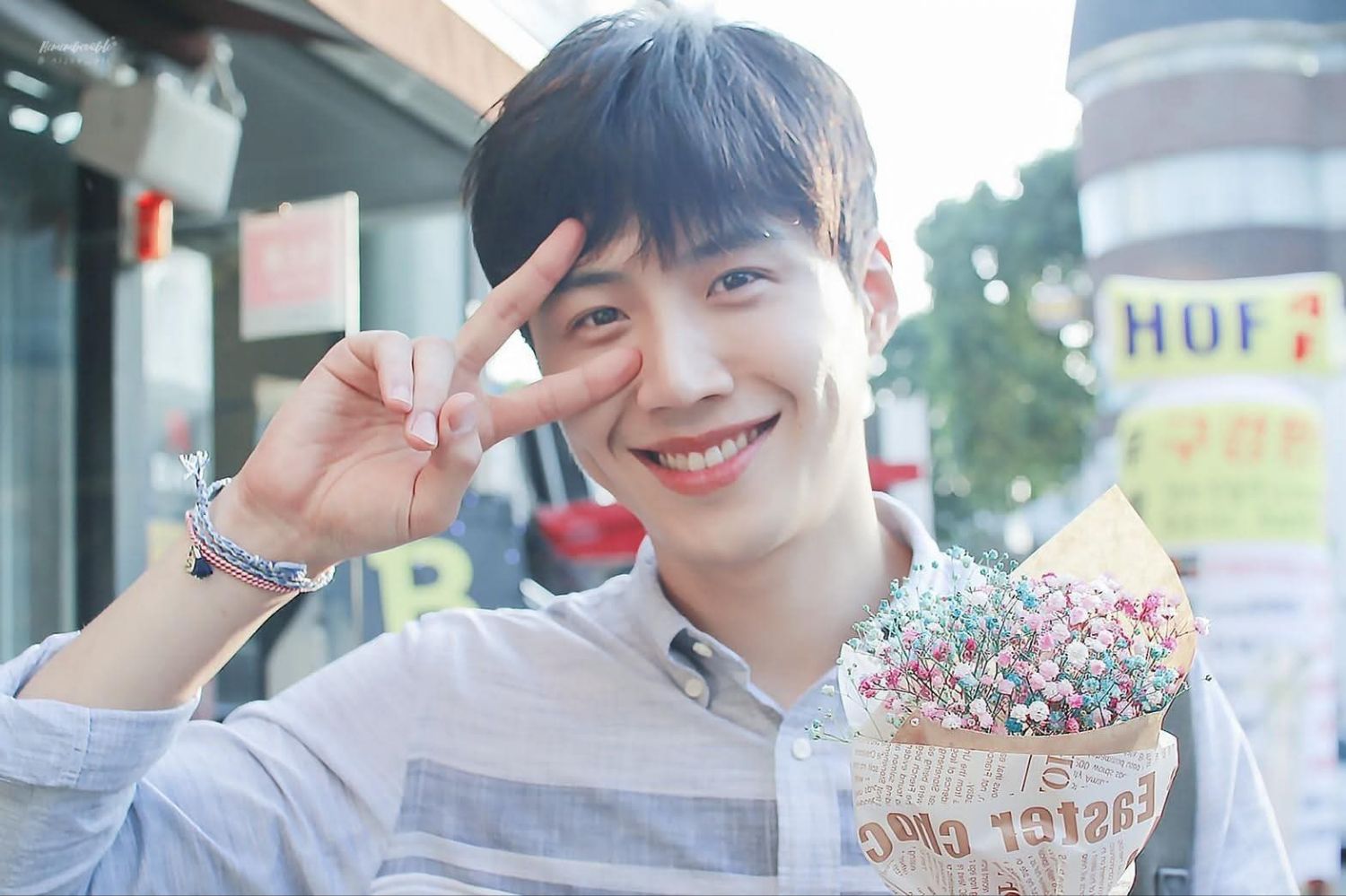 Behind-the-scenes cut of Kim Seonho